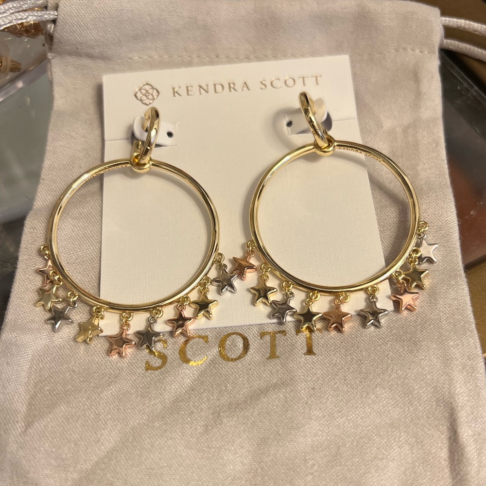 Kendra Scott Star Earrings